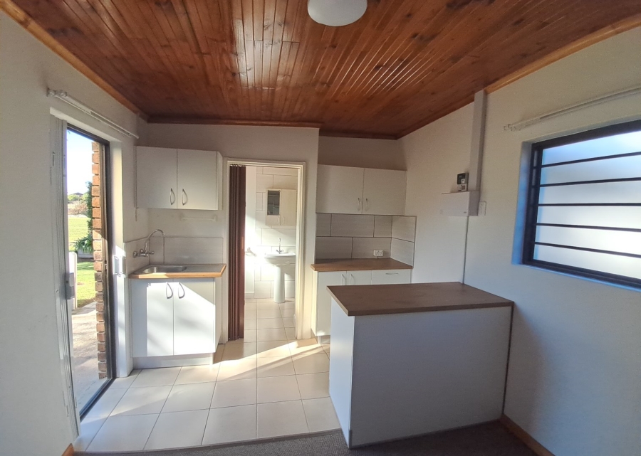 To Let  Bedroom Property for Rent in George South Western Cape